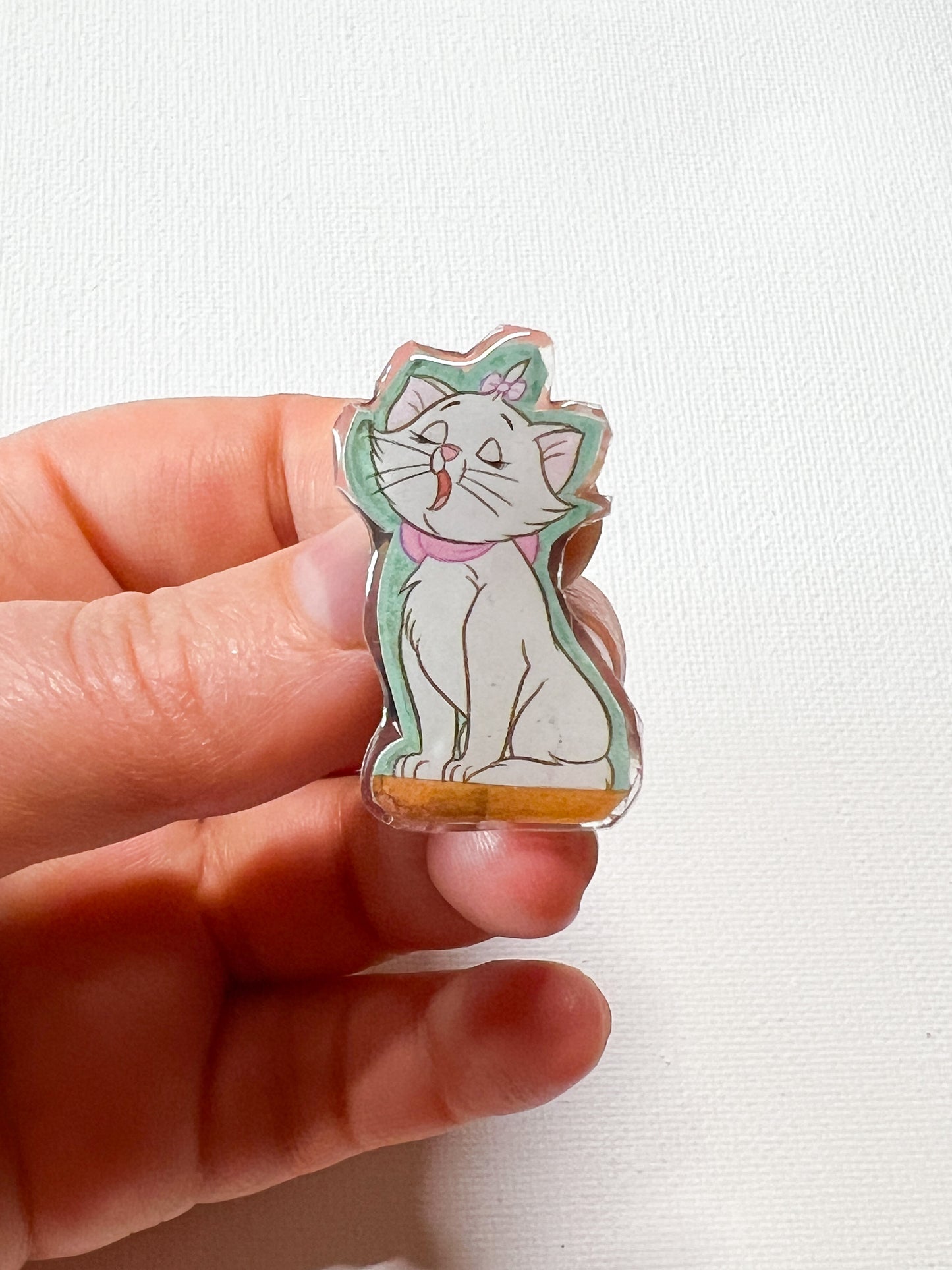 Upcycled White Kitten Singing Handmade Pin – Recycled Storybook Pin – Book Page Art Pin – Small Batch Resin